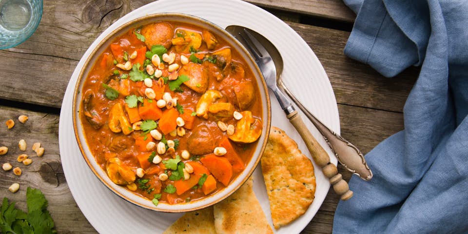 groentecurry met koriander, pinda’s en naanbrood | Maaltijdbox recepten