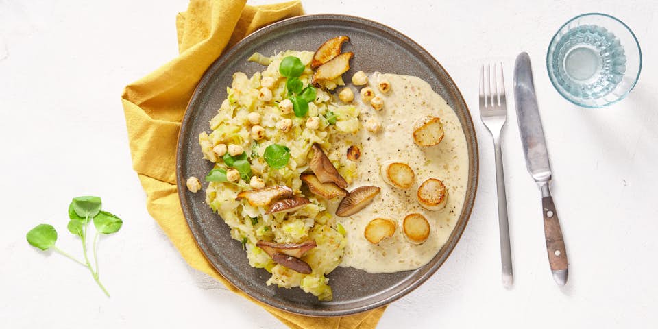 Puree met waterkers, miso-roomsaus, hazelnoten en boleten | Maaltijdbox recepten