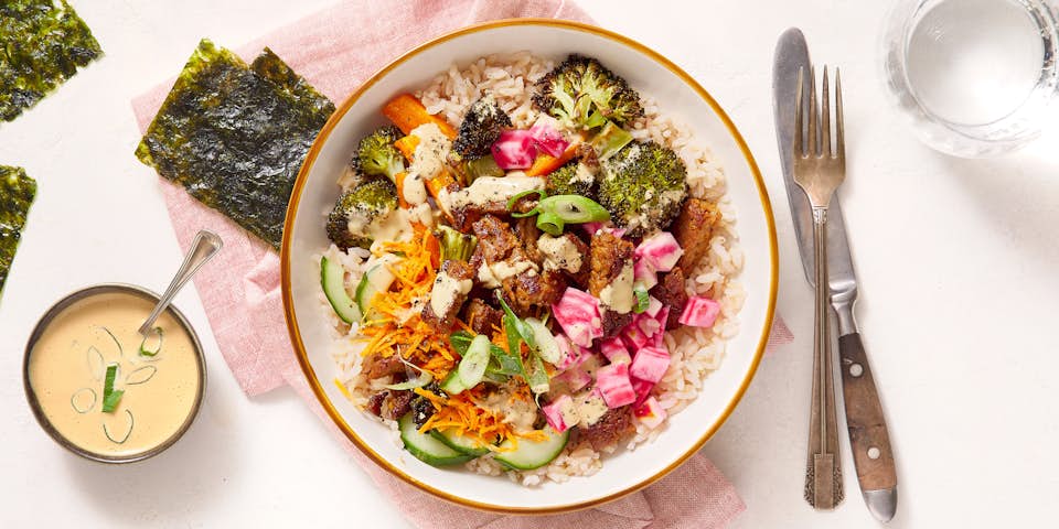 2024 40 VEGA VEGAN pokebowl PLNT burnt broccoli wortel komkommer chioggia nori 0556