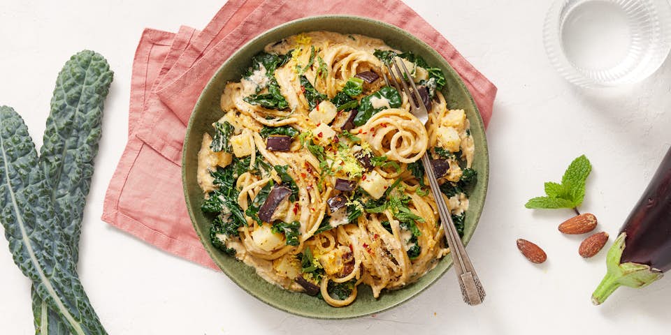 2024 41 VEGA VEGAN romige amandelpasta tomatentapenade cavolo nero knolselderij aubergine 0774
