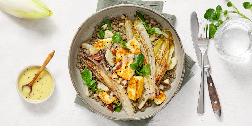 2024 43 WB VEGA lofsalade linzen grillkaas wortelpeterselie hazelnoten 8005 1