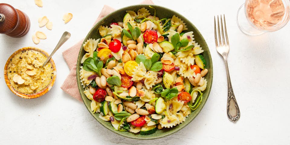 Farfalle met boontjes en Italian aged | Maaltijdbox recepten