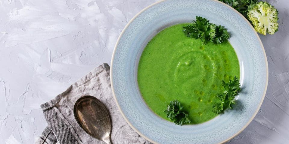 Broccolisoep met brood | Maaltijdbox recepten