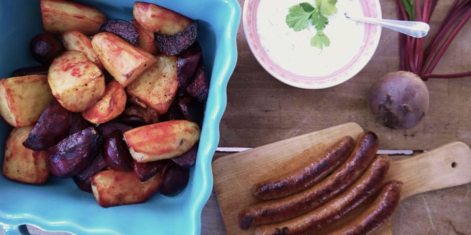1451 Lamsworstjes Met Gepofte Bosbietjes En Aardappels