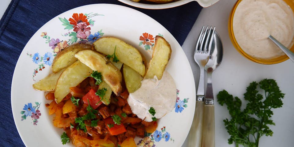 1846 Tofugoulash Met Aardappelwedges