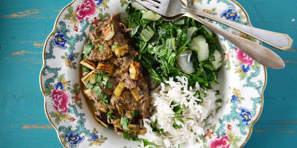 3352 Thaise Kalfscurry Met Aubergine Rijst Paksoi