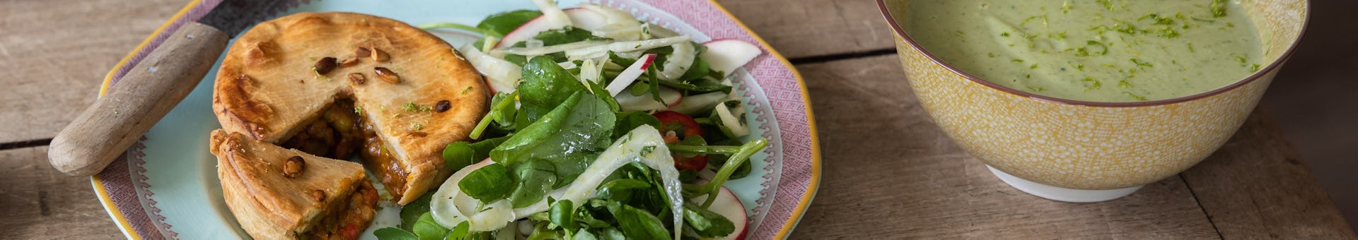 Wk 31 vegan pie met broccoli waterkers soep en salade FP