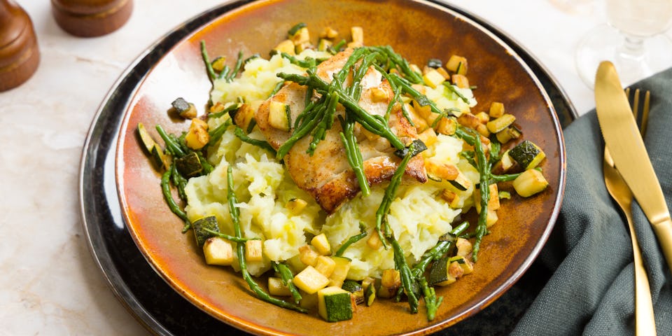Wk 24 Gebakken koolvis met Zeeuwse zeekraal en wortelpeterselie aardappelpuree