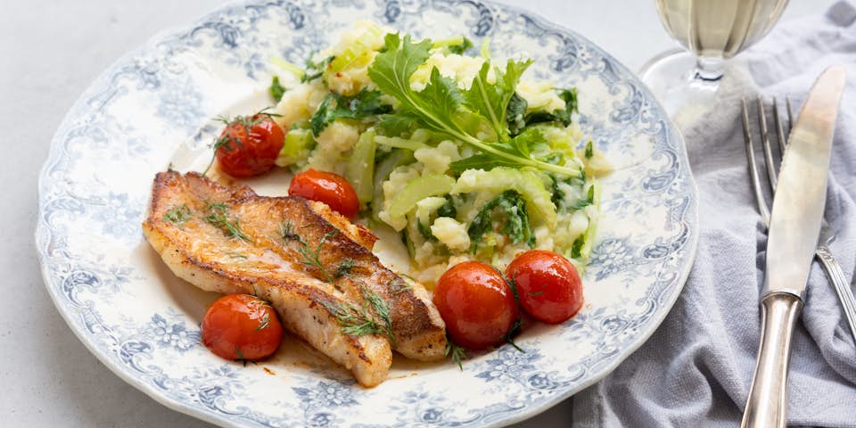 Broccoli waterkers stamppot met scholfilet en cherrytomaat | Maaltijdbox recepten