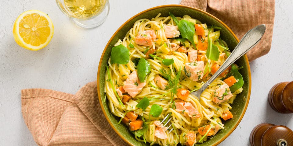 Romige zalmpasta met bataat pastinaak en dille | Maaltijdbox recepten