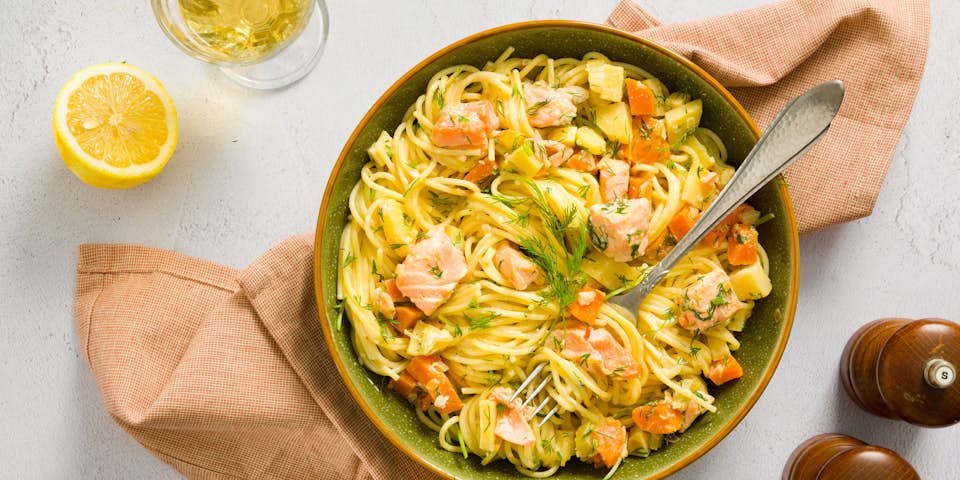 Romige zalmpasta met bataat pastinaak en dille | Maaltijdbox recepten